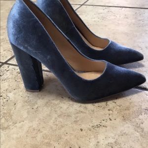 Blue velvet heels